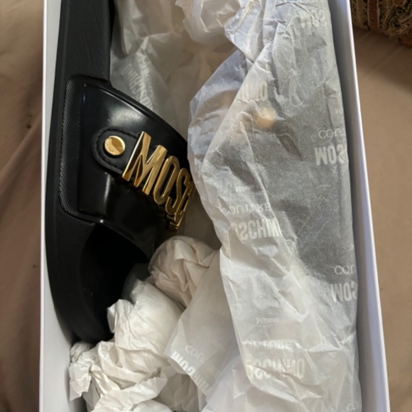 Moschino slides - Picture 4 of 5